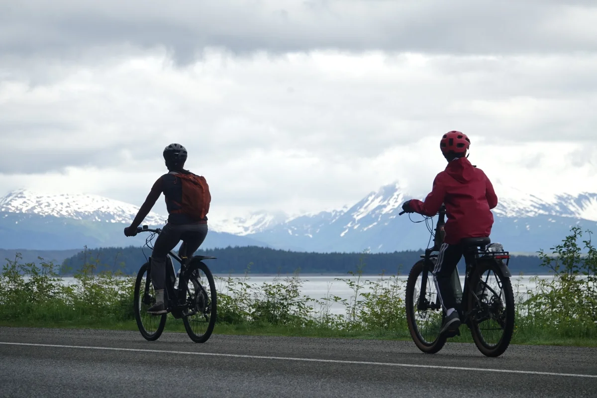 1200x800 Juneau rainforest ebike cloudy day fun tour family